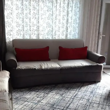 Sukran Guest Family House Homestay ゲストハウス アンタルヤ